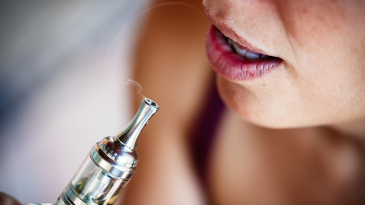 From Vape Addict to Smoke-Free: How Hypnosis Can Help You Kick the Habit”